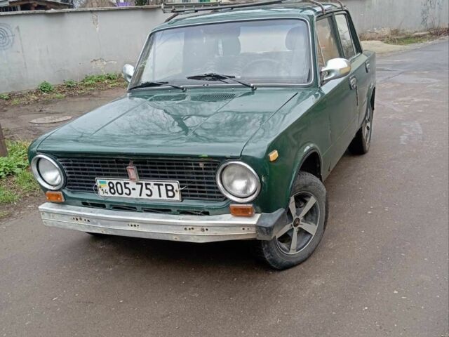 Зеленый ВАЗ 2101, объемом двигателя 1 л и пробегом 7 тыс. км за 400 $, фото 1 на Automoto.ua