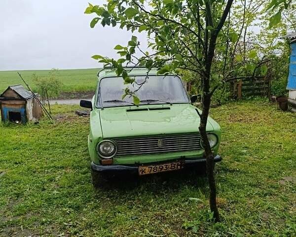 Зеленый ВАЗ 2101, объемом двигателя 1.2 л и пробегом 77 тыс. км за 339 $, фото 1 на Automoto.ua