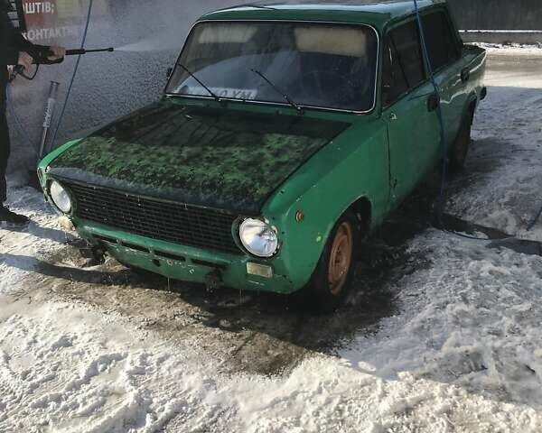 Зеленый ВАЗ 2101, объемом двигателя 1.3 л и пробегом 200 тыс. км за 360 $, фото 1 на Automoto.ua