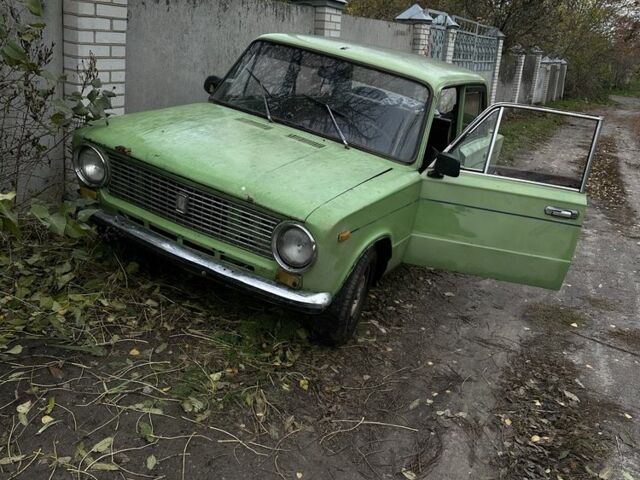 ВАЗ 2101 1981 в Фастове на Automoto.ua Зеленый ВАЗ 2101, объемом двигателя 1.3 л и пробегом 1000 тыс. км за 357 $, фото 1 на Automoto.ua