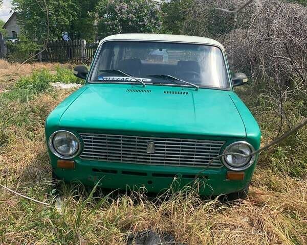 Зелений ВАЗ 2101, об'ємом двигуна 1.2 л та пробігом 250 тис. км за 650 $, фото 1 на Automoto.ua