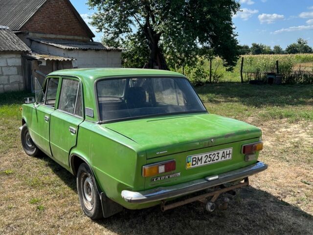Зеленый ВАЗ 2101, объемом двигателя 1.2 л и пробегом 800 тыс. км за 431 $, фото 1 на Automoto.ua
