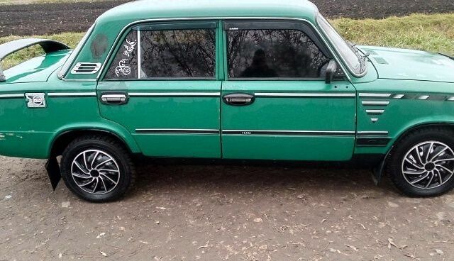 Зеленый ВАЗ 2101, объемом двигателя 1 л и пробегом 89 тыс. км за 600 $, фото 1 на Automoto.ua