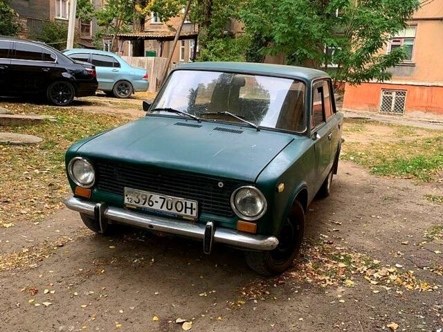 Зеленый ВАЗ 2101, объемом двигателя 1.5 л и пробегом 180 тыс. км за 350 $, фото 1 на Automoto.ua