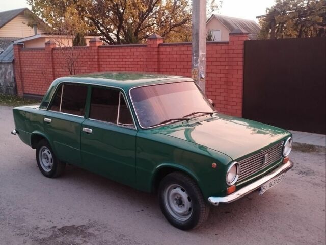 Зеленый ВАЗ 2101, объемом двигателя 1.2 л и пробегом 100 тыс. км за 800 $, фото 1 на Automoto.ua