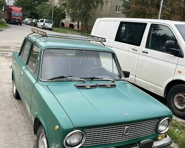 Зеленый ВАЗ 2101, объемом двигателя 1.2 л и пробегом 400 тыс. км за 600 $, фото 1 на Automoto.ua