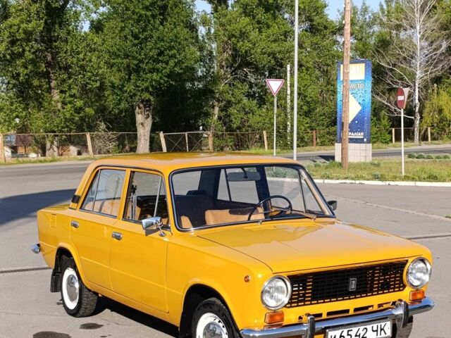 Оранжевый ВАЗ 2101, объемом двигателя 1.2 л и пробегом 3 тыс. км за 1200 $, фото 1 на Automoto.ua
