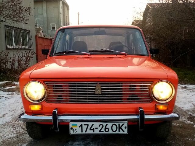 Оранжевый ВАЗ 2101, объемом двигателя 1.2 л и пробегом 111 тыс. км за 1100 $, фото 1 на Automoto.ua