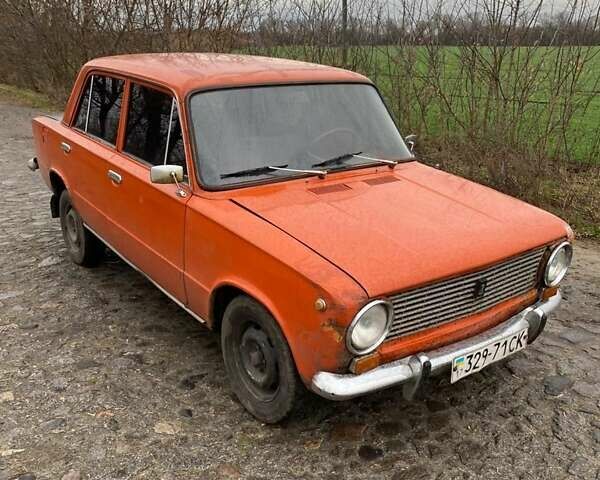 Помаранчевий ВАЗ 2101, об'ємом двигуна 1.3 л та пробігом 88 тис. км за 307 $, фото 1 на Automoto.ua