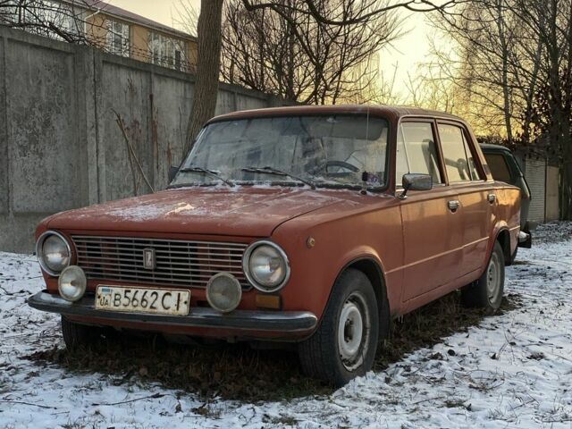 Оранжевый ВАЗ 2101, объемом двигателя 1.3 л и пробегом 97 тыс. км за 650 $, фото 1 на Automoto.ua