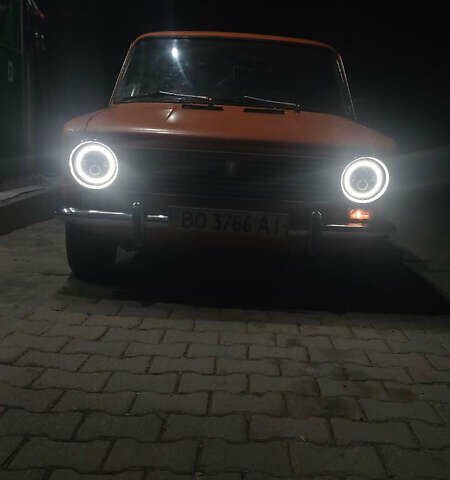 Оранжевый ВАЗ 2101, объемом двигателя 1.2 л и пробегом 300 тыс. км за 550 $, фото 1 на Automoto.ua