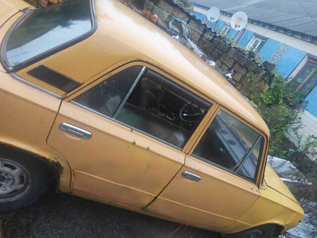 Оранжевый ВАЗ 2101, объемом двигателя 0 л и пробегом 120 тыс. км за 300 $, фото 1 на Automoto.ua