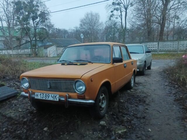 Оранжевый ВАЗ 2101, объемом двигателя 0 л и пробегом 16 тыс. км за 876 $, фото 1 на Automoto.ua