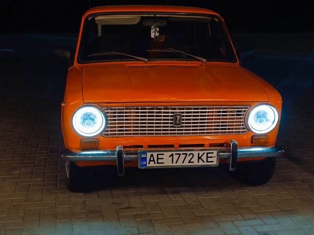 Помаранчевий ВАЗ 2101, об'ємом двигуна 1.2 л та пробігом 100 тис. км за 673 $, фото 1 на Automoto.ua