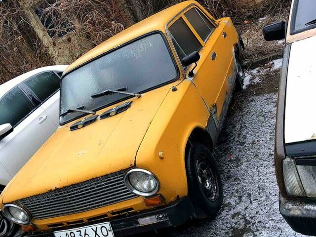 Помаранчевий ВАЗ 2101, об'ємом двигуна 1.3 л та пробігом 211 тис. км за 450 $, фото 1 на Automoto.ua