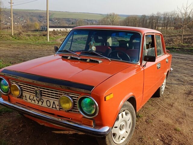 Помаранчевий ВАЗ 2101, об'ємом двигуна 0 л та пробігом 200 тис. км за 1000 $, фото 1 на Automoto.ua