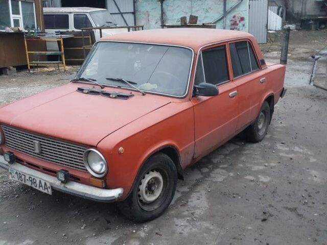 Оранжевый ВАЗ 2101, объемом двигателя 0 л и пробегом 200 тыс. км за 355 $, фото 1 на Automoto.ua