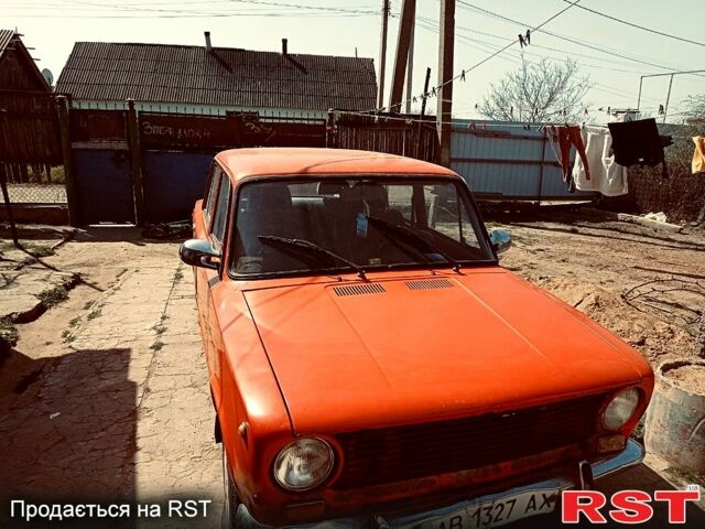 Помаранчевий ВАЗ 2101, об'ємом двигуна 13 л та пробігом 320 тис. км за 600 $, фото 1 на Automoto.ua