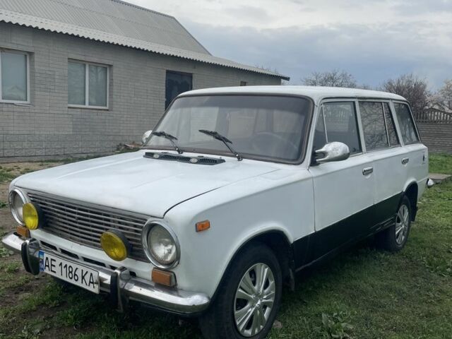 Білий ВАЗ 2102, об'ємом двигуна 1.2 л та пробігом 250 тис. км за 700 $, фото 1 на Automoto.ua