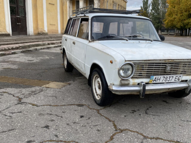 Белый ВАЗ 2102, объемом двигателя 1.3 л и пробегом 100 тыс. км за 445 $, фото 1 на Automoto.ua