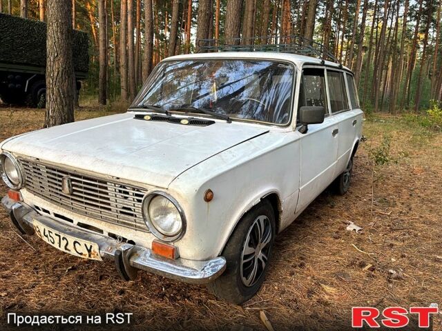 Белый ВАЗ 2102, объемом двигателя 1.3 л и пробегом 123 тыс. км за 350 $, фото 1 на Automoto.ua