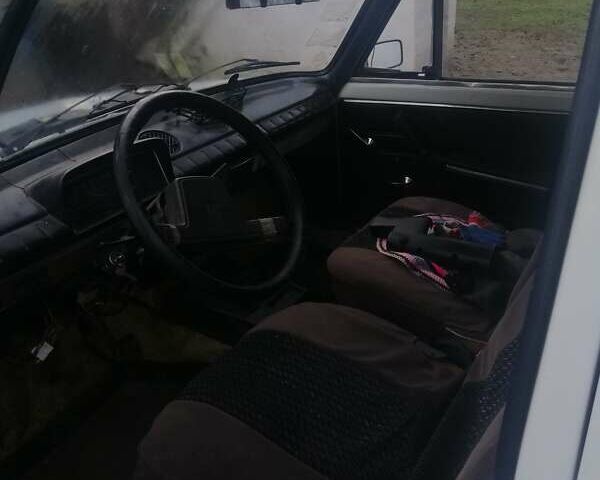 Белый ВАЗ 2102, объемом двигателя 1.3 л и пробегом 120 тыс. км за 700 $, фото 1 на Automoto.ua