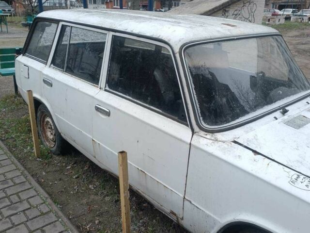Білий ВАЗ 2102, об'ємом двигуна 0 л та пробігом 3 тис. км за 204 $, фото 1 на Automoto.ua