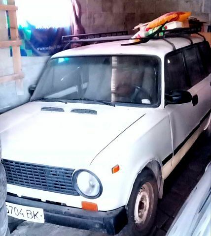 Білий ВАЗ 2102, об'ємом двигуна 12 л та пробігом 300 тис. км за 300 $, фото 1 на Automoto.ua