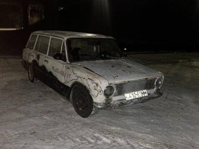 Белый ВАЗ 2102, объемом двигателя 1.7 л и пробегом 200 тыс. км за 691 $, фото 1 на Automoto.ua