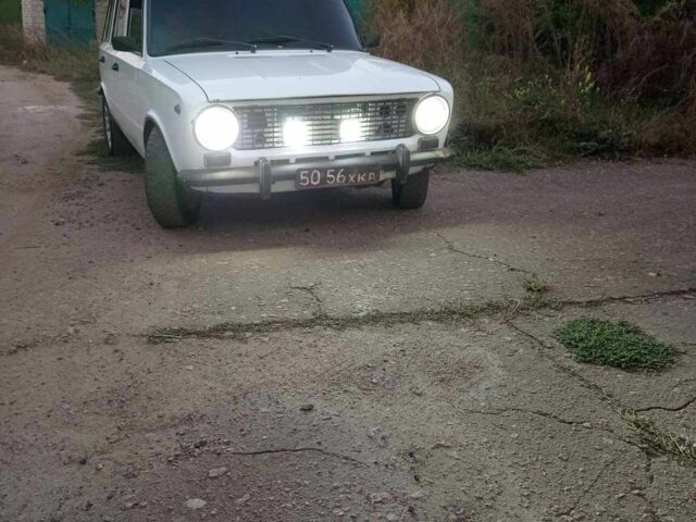 Белый ВАЗ 2102, объемом двигателя 0 л и пробегом 999 тыс. км за 1000 $, фото 1 на Automoto.ua