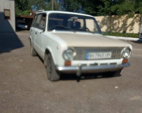 Білий ВАЗ 2102, об'ємом двигуна 1.2 л та пробігом 300 тис. км за 650 $, фото 1 на Automoto.ua