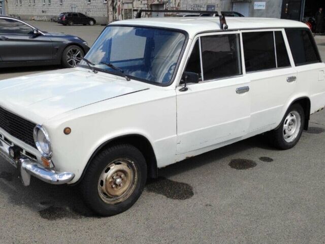 Білий ВАЗ 2102, об'ємом двигуна 1.2 л та пробігом 76 тис. км за 1100 $, фото 1 на Automoto.ua