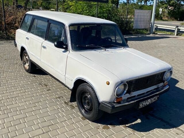 Белый ВАЗ 2102, объемом двигателя 1.2 л и пробегом 88 тыс. км за 700 $, фото 1 на Automoto.ua