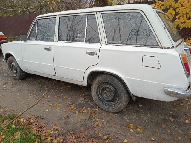 Белый ВАЗ 2102, объемом двигателя 1.7 л и пробегом 100 тыс. км за 537 $, фото 1 на Automoto.ua