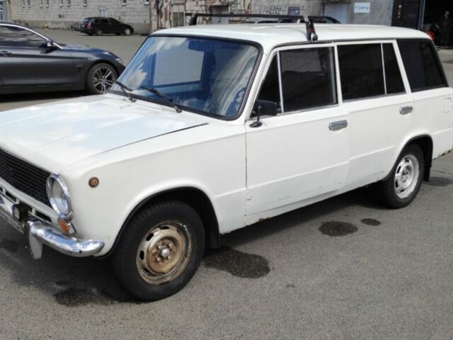 Білий ВАЗ 2102, об'ємом двигуна 1.2 л та пробігом 76 тис. км за 1100 $, фото 1 на Automoto.ua