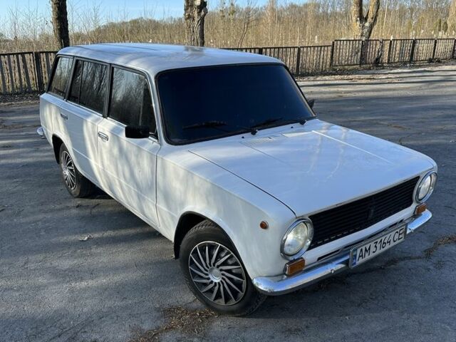 Белый ВАЗ 2102, объемом двигателя 1.2 л и пробегом 70 тыс. км за 851 $, фото 1 на Automoto.ua