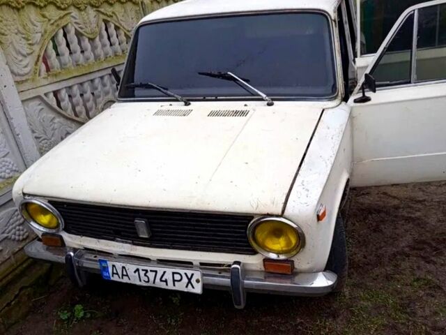 Белый ВАЗ 2102, объемом двигателя 1.2 л и пробегом 226 тыс. км за 320 $, фото 1 на Automoto.ua