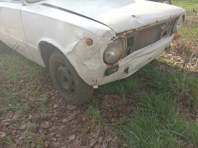 Белый ВАЗ 2102, объемом двигателя 0 л и пробегом 200 тыс. км за 288 $, фото 1 на Automoto.ua