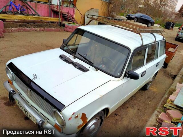 Белый ВАЗ 2102, объемом двигателя 1.5 л и пробегом 111 тыс. км за 1000 $, фото 1 на Automoto.ua