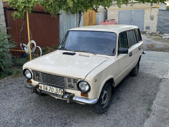 Бежевый ВАЗ 2102, объемом двигателя 1.5 л и пробегом 8 тыс. км за 449 $, фото 1 на Automoto.ua