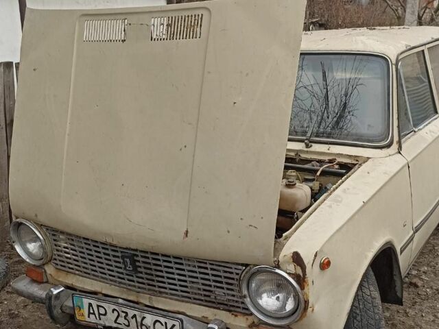 Бежевый ВАЗ 2102, объемом двигателя 1.2 л и пробегом 90 тыс. км за 202 $, фото 1 на Automoto.ua