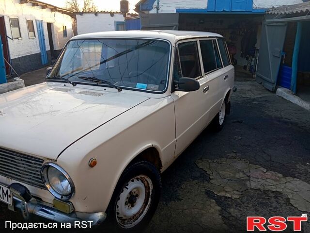 Бежевый ВАЗ 2102, объемом двигателя 1.6 л и пробегом 361 тыс. км за 560 $, фото 1 на Automoto.ua
