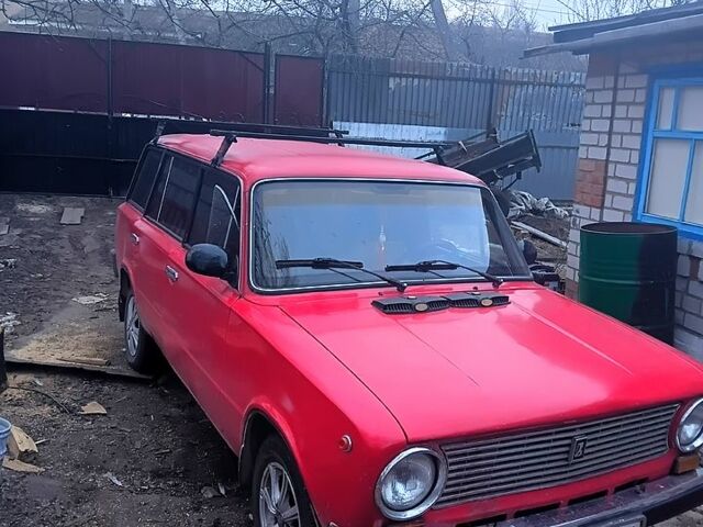 Червоний ВАЗ 2102, об'ємом двигуна 1.3 л та пробігом 69 тис. км за 550 $, фото 1 на Automoto.ua