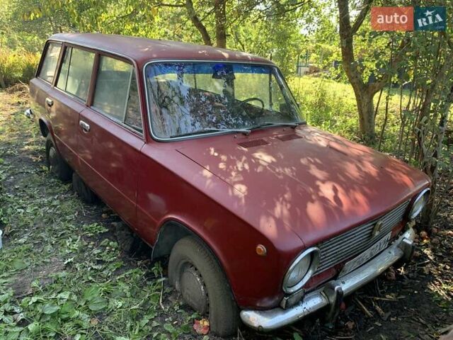 Красный ВАЗ 2102, объемом двигателя 0 л и пробегом 99 тыс. км за 750 $, фото 1 на Automoto.ua