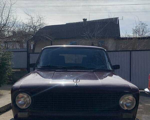 Красный ВАЗ 2102, объемом двигателя 1.2 л и пробегом 48 тыс. км за 900 $, фото 1 на Automoto.ua