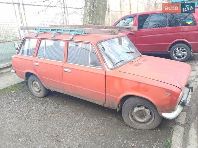 Красный ВАЗ 2102, объемом двигателя 0 л и пробегом 53 тыс. км за 700 $, фото 1 на Automoto.ua