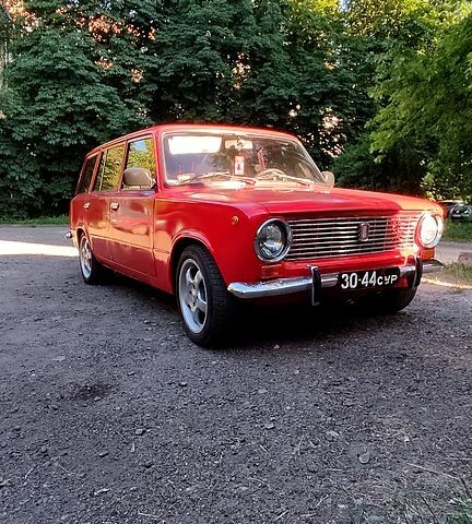 ВАЗ 2102 1978 в Сумах на Automoto.ua Красный ВАЗ 2102, объемом двигателя 1.5 л и пробегом 100 тыс. км за 1200 $, фото 1 на Automoto.ua