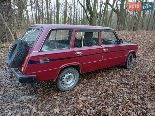 Красный ВАЗ 2102, объемом двигателя 0 л и пробегом 300 тыс. км за 500 $, фото 1 на Automoto.ua