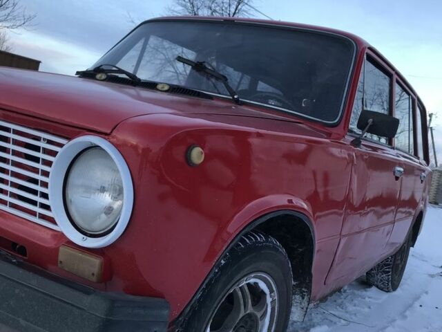 Красный ВАЗ 2102, объемом двигателя 0 л и пробегом 120 тыс. км за 890 $, фото 1 на Automoto.ua