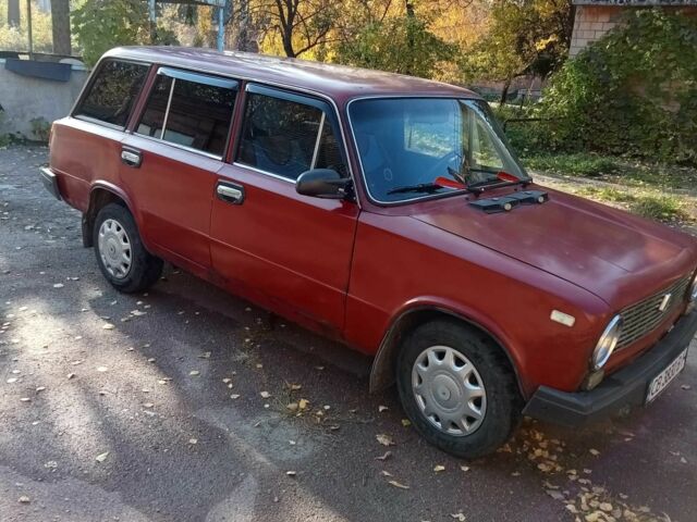 Червоний ВАЗ 2102, об'ємом двигуна 1.5 л та пробігом 180 тис. км за 798 $, фото 1 на Automoto.ua